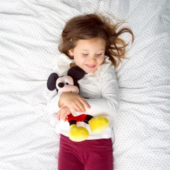 Disney Disney><noscript><img width=