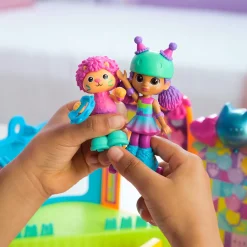 Gabby's Dollhouse Gabby's Dukkehus><noscript><img width=