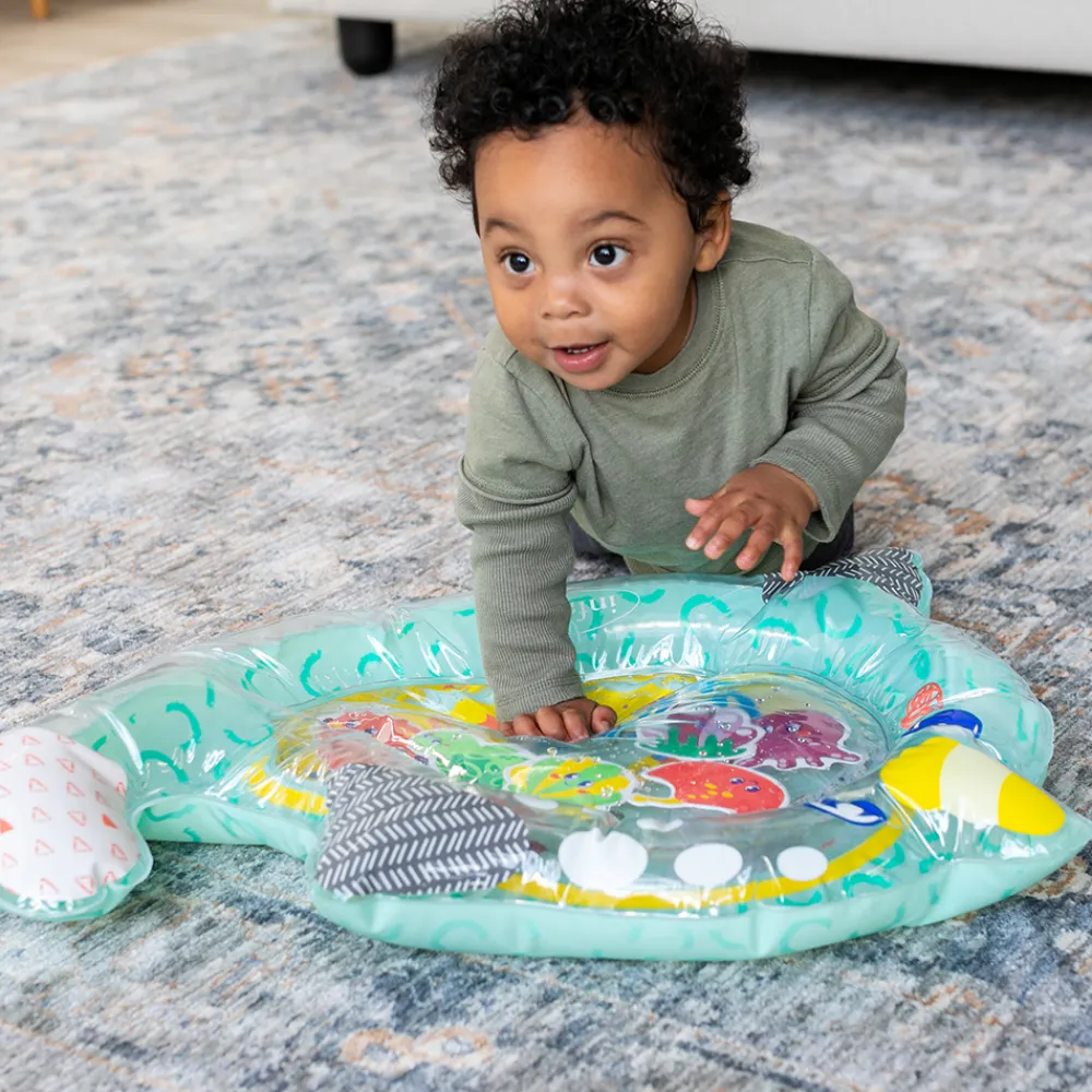 Infantino Aktivitetsleker>- Lekematte m/vann 71x48cm