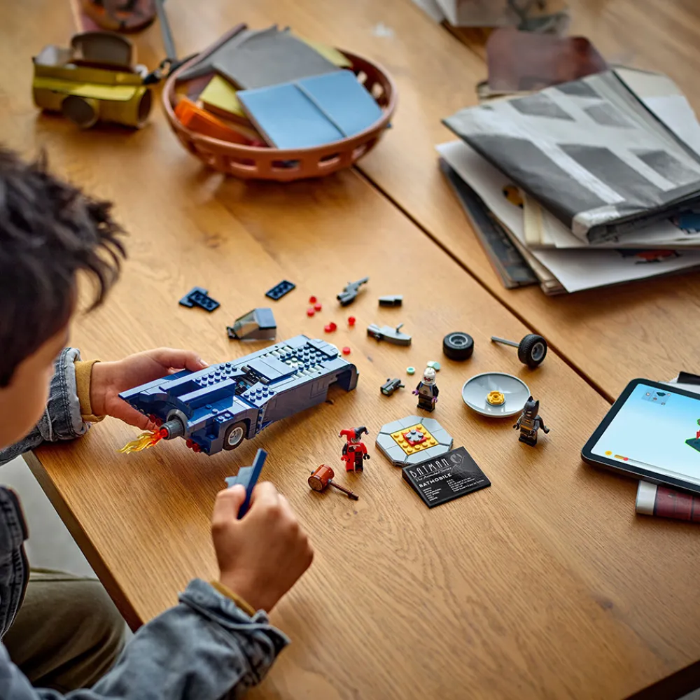 LEGO Lego Super Heroes Dc | Dc>76274 Batman™ med Batmobile™ mot Harley Quinn™ og Mr. Freeze™