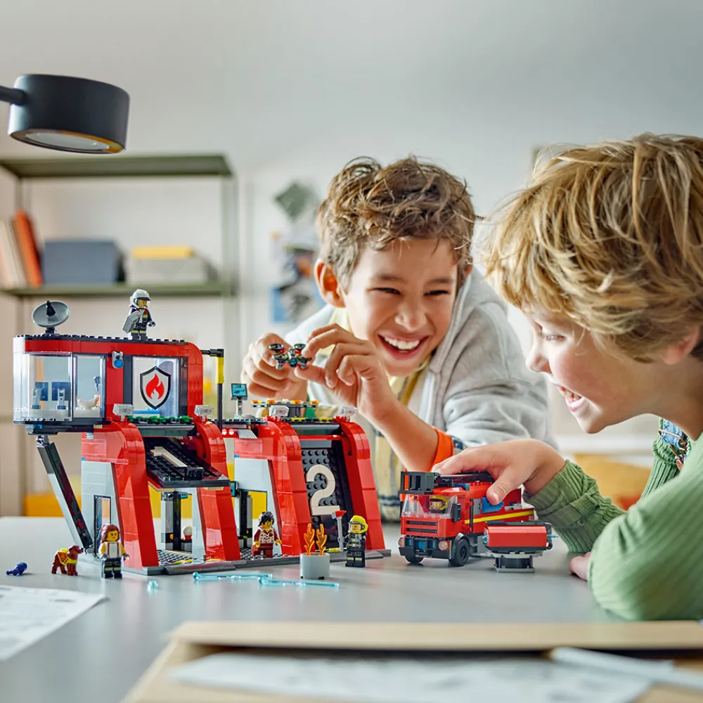 LEGO Utrykningskjøretøy | Lego City>60414 Brannstasjon med brannbil