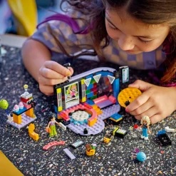 LEGO Lego Friends><noscript><img width=