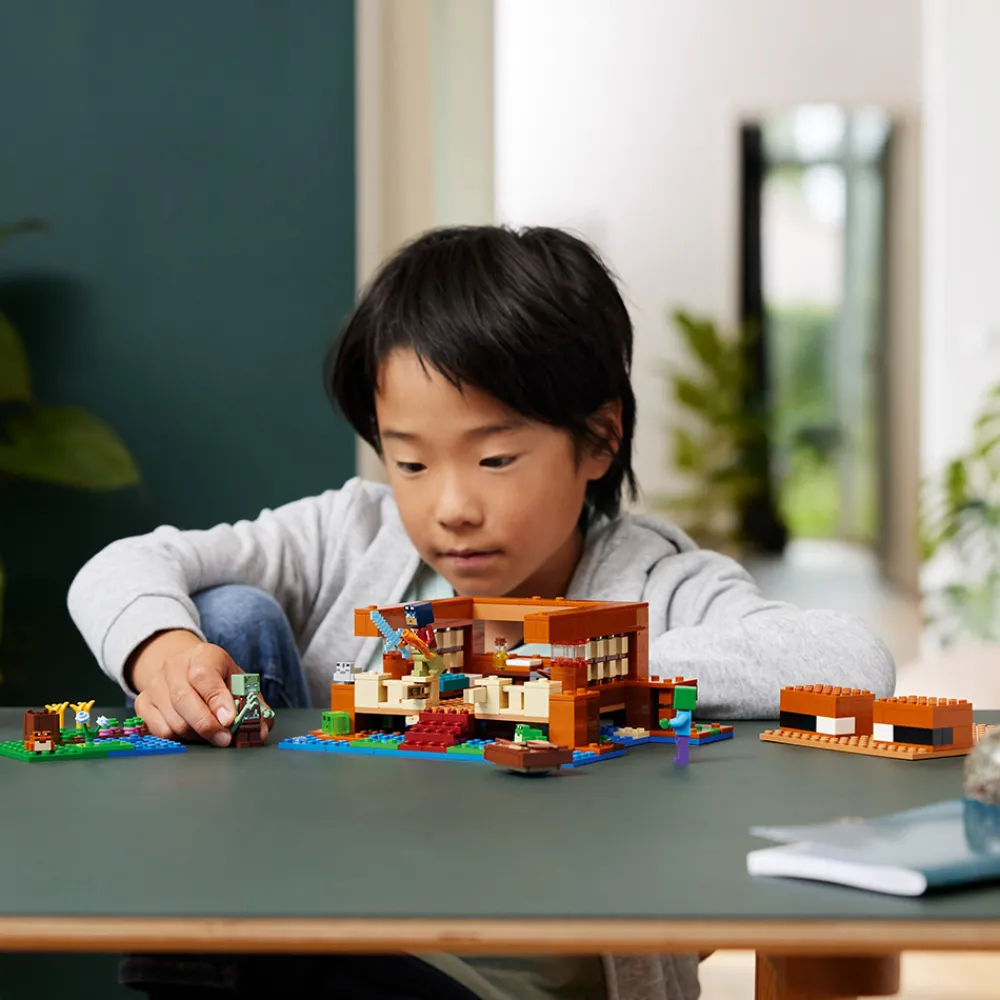 LEGO Lego Minecraft>21256 Froskehuset