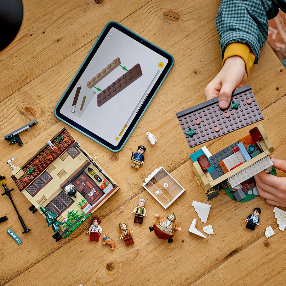 LEGO Lego Harry Potter | Lego Nyheter>76451 Hekkveien: Tante Margots besøk
