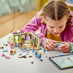 LEGO Lego Friends><noscript><img width=