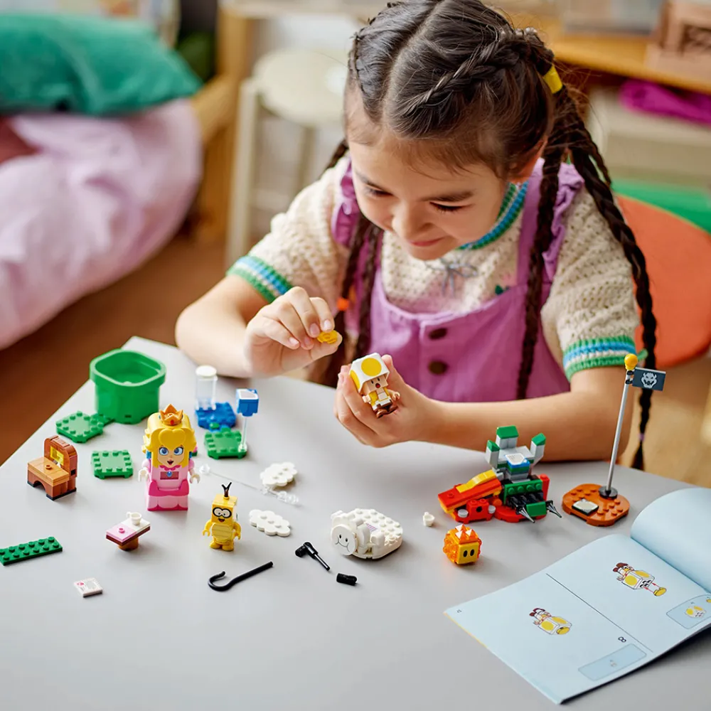 LEGO Lego Super Mario | Super Mario>71441 På eventyr med interaktive ® Peach™