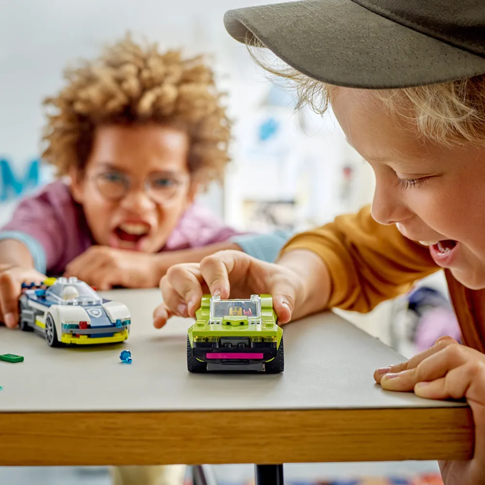 LEGO Utrykningskjøretøy | Lekebiler>60415 Politibil på muskelbil-jakt