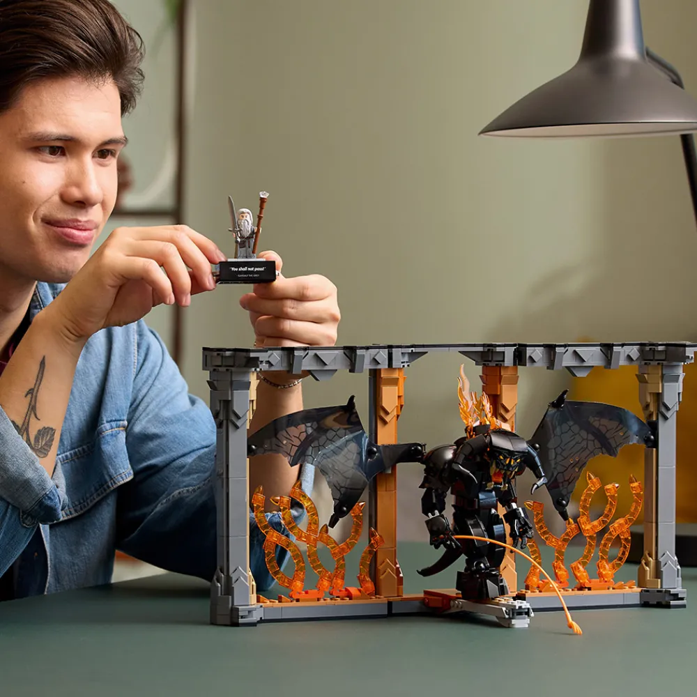 LEGO Lego Icons | Lego Nyheter>10367 Ringenes herre: Balrog™-bokstøtte