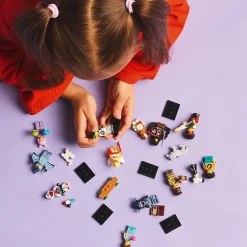LEGO Lego Minifigures><noscript><img width=