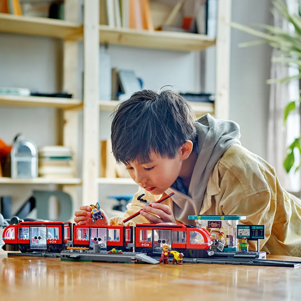 LEGO Lego City>60423 Trikkeholdeplass