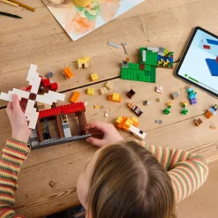 LEGO Lego Minecraft><noscript><img width=