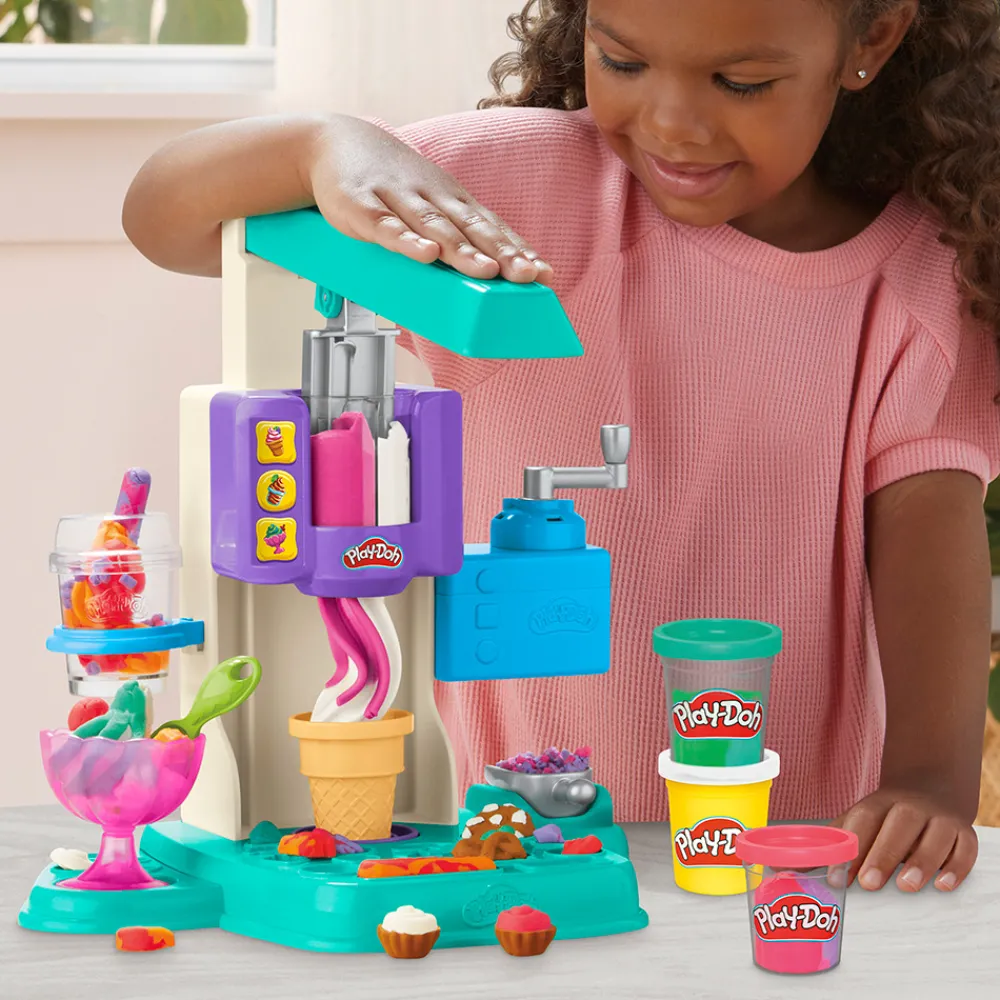 Play-Doh Hus Og Hjem>Rainbow Swirl Ice Cream Playset